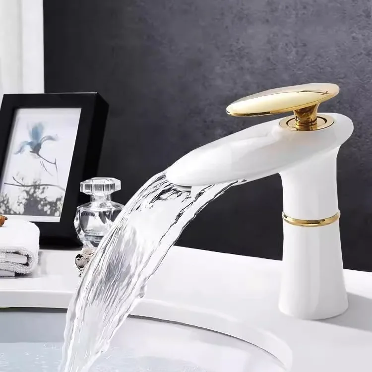 Waterfall Basin Faucet White G - Home Hardware Bathroom Sinks recensie en prijs