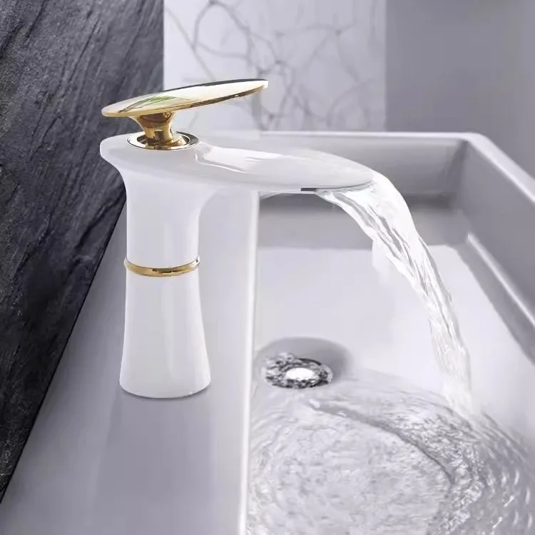 Waterfall Basin Faucet White G - Home Hardware Bathroom Sinks recensie en prijs